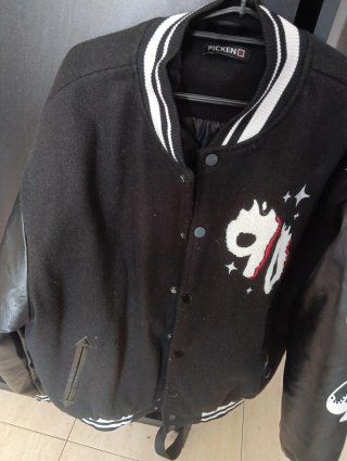 Chaqueta Fangoria Talla XL Negra y Blanca