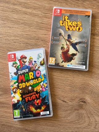 Nintendo Switch + 4 mandos + Super Mario