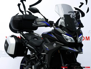 YAMAHA TRACER 900