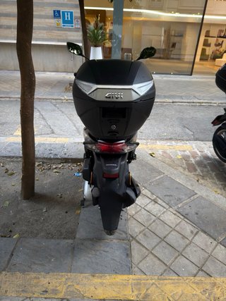 Honda Vision 110 Negra 2024