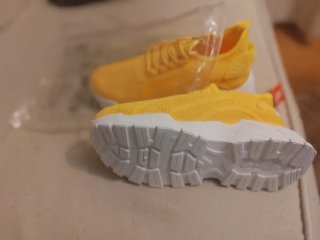 Zapatillas deportivas amarillas mujer