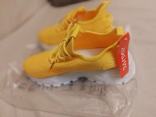 Zapatillas deportivas amarillas mujer