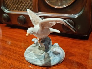 Figura Gaviota Porcelana Vintage R.M. Spain