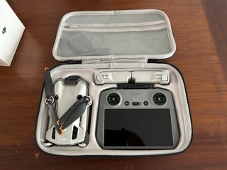 DJI Mini 4 Pro Fly More Combo + Accesorios