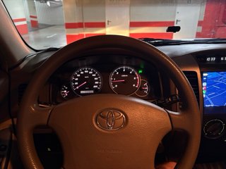 Toyota Land Cruiser 120 KXR