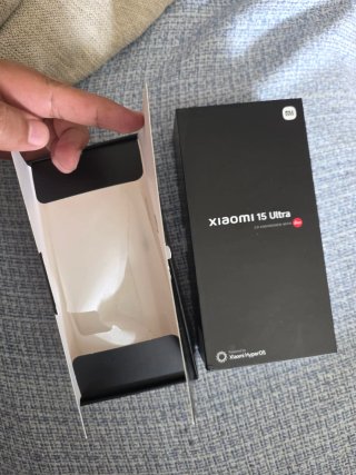 Caja sola  Xiaomi 15 Ultra