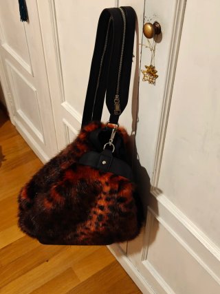 Bolso Bimba y Lola pelo sintético