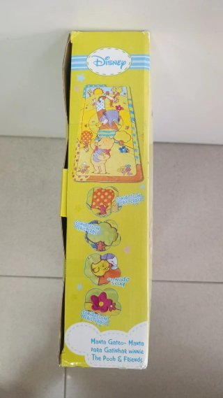 Manta Gateo Winnie The Pooh & Friends