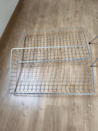 Dos cajones metálicos IKEA