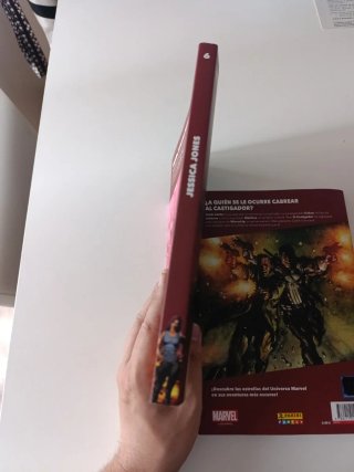 Comics Jessica Jones & El Castigador - Marvel Dark