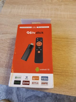 Q6 TV Stick Android 10 Chromecast