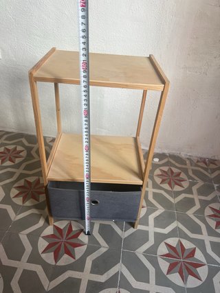 Mesita de noche con cajón de tela