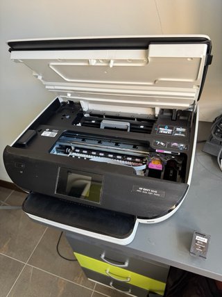 Stampante HP Envy 5646 Bianca