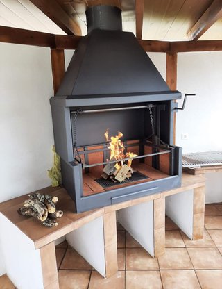 Barbacoa Premium Con Parrilla Regulable