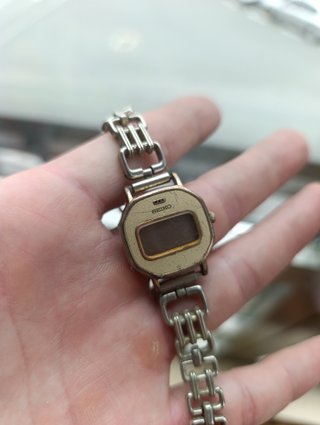 Reloj Seiko B137 Digital no funciona