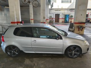 Volkswagen Golf 2005