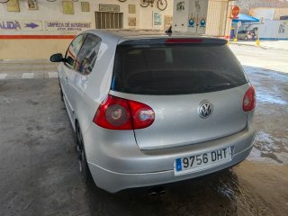 Volkswagen Golf 2005
