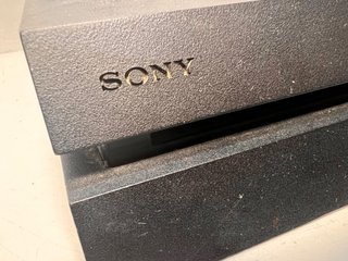 PS4 1 TB con mando