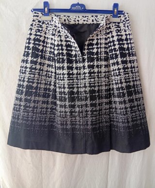Falda Yera Talla L Estampada