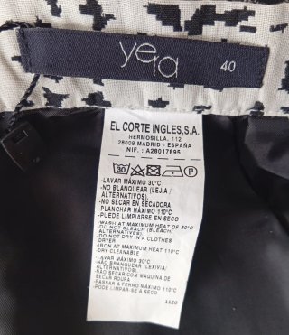 Falda Yera Talla L Estampada