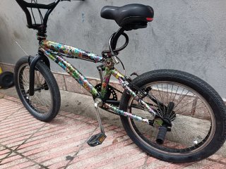 Bicicleta BMX personalizada
