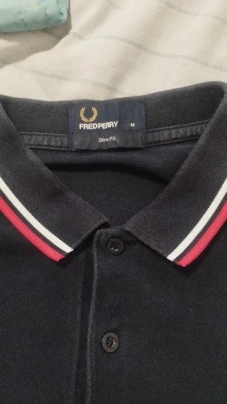 Polo Fred Perry Azul Marino (negociable)