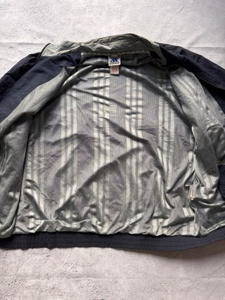 Chaqueta Adidas Negra y Gris