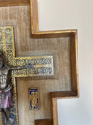 Cristo de Bronce y Esmalte Modesto Morato