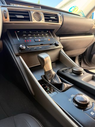 Lexus IS 300 2.5 Executive