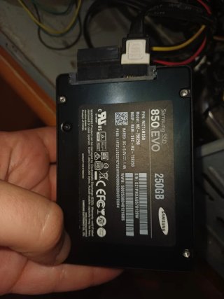 PC Torre Negra/Plata