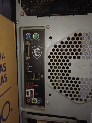 PC Torre Negra/Plata