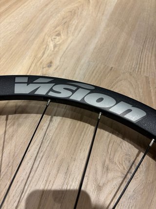Ruedas Vision 35 carretera