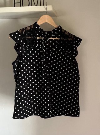 Blusa Shein lunares