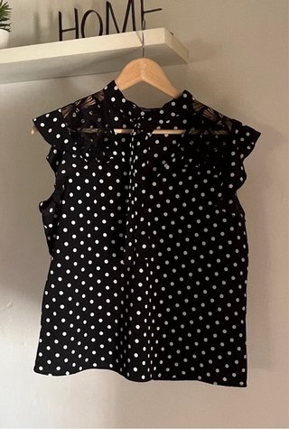 Blusa Shein lunares