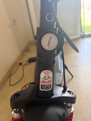Patinete Eléctrico iScooter iX6 - placa de la DGT