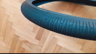 Cubierta AresBikes A Class 1,75 BMX