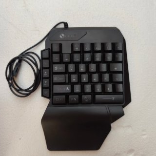 Teclado Gaming Unimanual LIMEIDE GK1035
