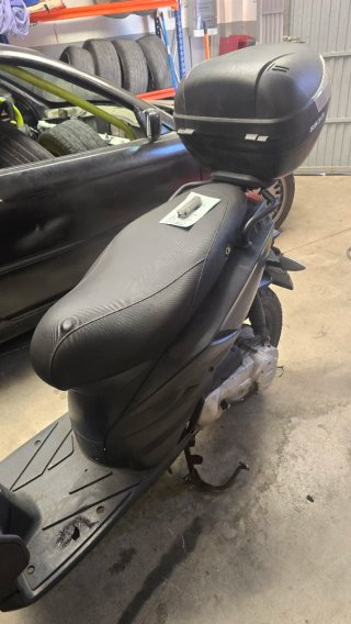 Piaggio Typhoon 2018 50cc Negra