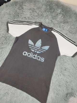 Camiseta Adidas Retro Gris Talla M