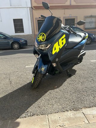Yamaha N-Max 2024