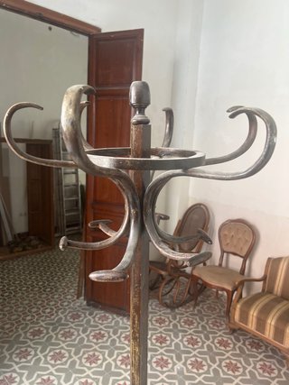 Perchero antiguo de madera