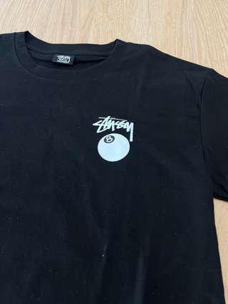 Camiseta Stüssy Negra Bola 8
