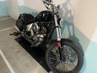 Harley Davidson Negra - Moto Cruiser