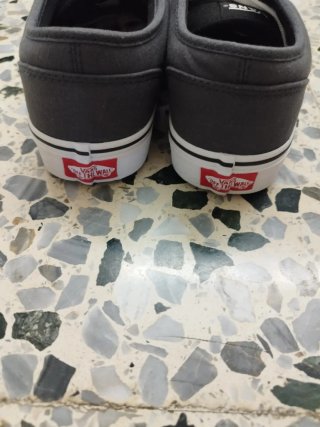 Zapatillas Vans Hombre Negras y Grises