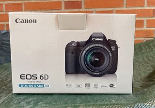 Canon EOS 6D + Flash 430EX II + Lente 50mm