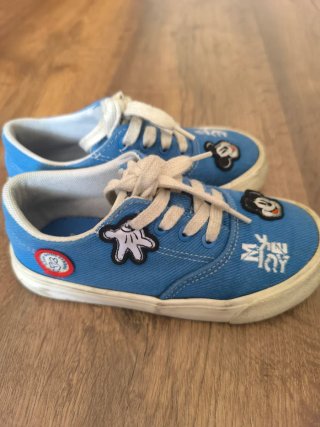 Bambas Zara Mickey Talla 27