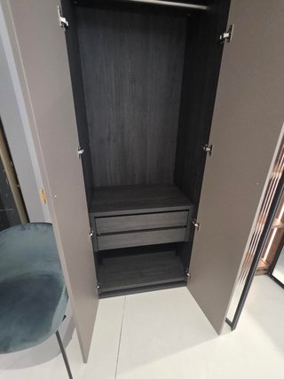 Armario vestidor y tocador madera y cristal