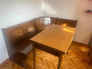Mesa extensible de comedor de madera