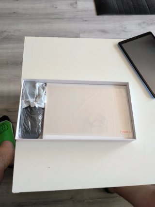 Tablet Biegedy 10 128GB + 20GB RAM + Accesorios