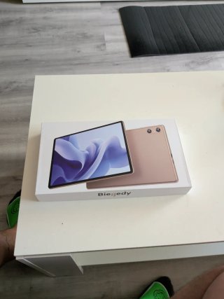 Tablet Biegedy 10 128GB + 20GB RAM + Accesorios